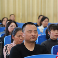 聚焦“手机成瘾”痛点 这场讲座传递科学育儿智慧