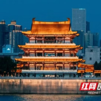 夜游必打卡!长沙杜甫江阁、湘江游轮上榜