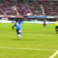 视频 | 长沙“雨战”赢首球！ 20分钟左右66号谭想射门