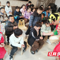 200万 !长沙真金白银破解“带娃难”