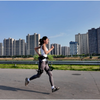 人机共融技术加速迈向普惠化！优龙机器人获谊安集团数千万元战略投资