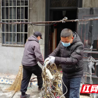 消除堆物“顽疾”，筑牢消防安全防线