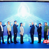 民营企业服务升级 千场招聘会打造就业新高地