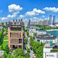 湘江之畔,一场“尖子生”的高端对话