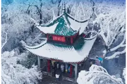 冰雪中我们的“如常”，是谁在付出“非常”