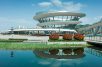 邹特调度城市更新、城中村改造工作