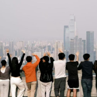 年轻人的选择题，看湖南在北京、深圳如何作答？