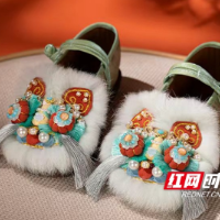 生意人家① | 一双绣花鞋的“慢功夫”