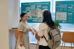 一座城的“浇灌”与一群人的“疯长”