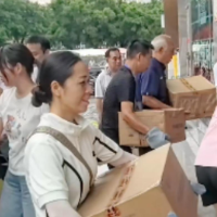 视频  | 风雨再大，我们陪你一起扛！长沙“补给援军”已在路上