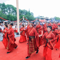爱情减负幸福加码 当四羊方尊见证一场“反套路”的婚礼