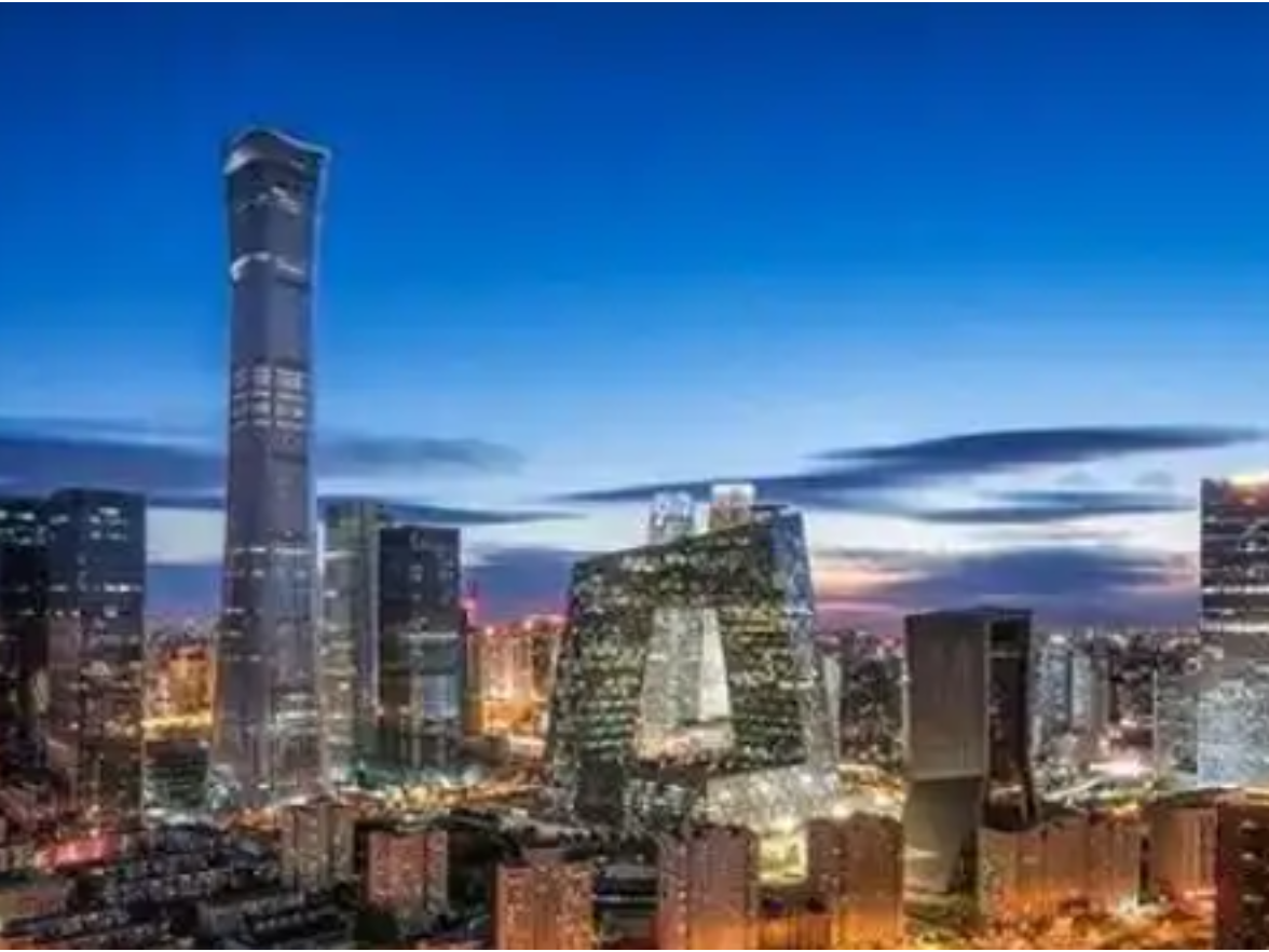 2025年新开工改造城镇老旧小区2.7万个，惠及居民499万户