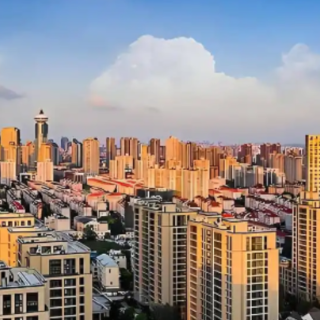 贵州兴义布依族村寨:闲置房变民宿 浣衣地成咖啡店