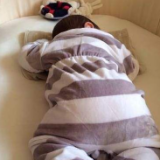 宝宝什么睡姿更安全？来听专家怎么说