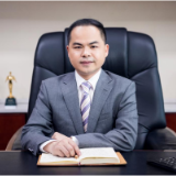 新华保险湖南分公司总经理雷建明再度荣获“中国寿险年度经理人金奖”