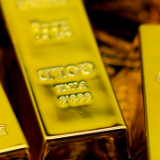 国际金价上涨 一投资者逢高出售11.2公斤黄金