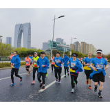 运动+健康+保险 中国太保全情守护苏州金鸡湖马拉松