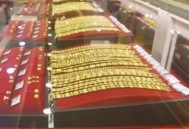 中国黄金协会：加盟商关店跑路事件为黄金珠宝行业敲响警钟