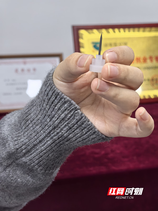 图片2.png 图片2.png