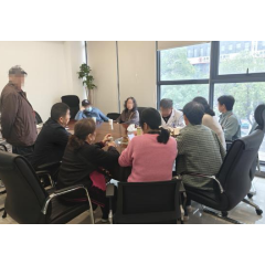 兴业银行岳阳分行营业部开展“兴公益惠民驿站”中医义诊活动