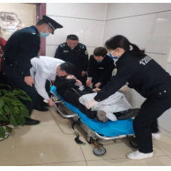 与时间赛跑 齐心守护生命 株洲建行奔龙支行暖心救护客户