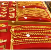 多家金店宣布近期将涨价,买还是等?