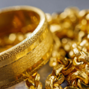 金价频繁波动,消费者购金热情为何不减?