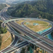 在鸿控制器全线覆盖!拓维信息助力阳信高速打造最长鸿蒙高速路段