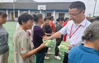 中华财险会同县支公司深入村镇开展农业保险宣传服务