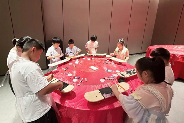 图片2.jpg 图片2.jpg