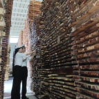 黄埔海关分类管理助力东莞家具“卖全球”