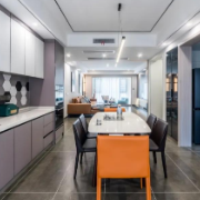 装修过程中窗户“缩小”了 重装要客户分担一半费用