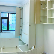 承诺“E0”级家具 柜门却是“E1”级