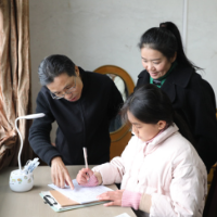 鸿扬集团帮扶困境家庭，温暖冬日传递爱心