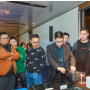 中国南玻家装高端定制玻璃产品发布会在长沙举行 两大重磅新品璀璨登场