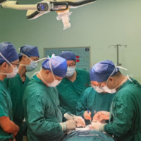 10小时鏖战！这支精湛团队力挽“面颊之殇”