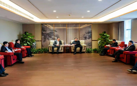 湖南高速集团与中国交通建设集团开展座谈交流