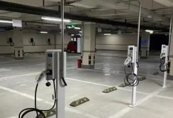 安装充电桩需业主大会同意？业主告赢物业