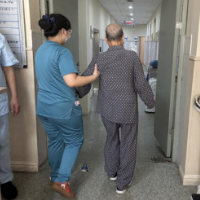 从病危卧床到重新行走，一位89岁高龄患者的康复纪实
