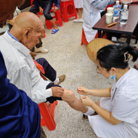 汝城县开展中医药文化服务月暨《中医药法》实施八周年宣传活动