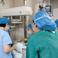 出生仅8天！湖南省妇幼多学科专家联手为重度肾积水新生儿成功实施手术