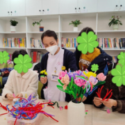 扭扭棒里藏“心”意 湖南省第二人民医院元旦暖愈活动守护童心