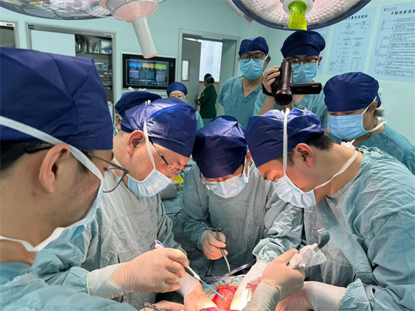 湖南省人民医院.jpg 湖南省人民医院.jpg