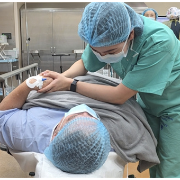 跨越重洋,播撒光明——中国“光明行”医疗队在巴哈马的三个温情瞬间