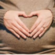 重点推进中医药助力优生优育