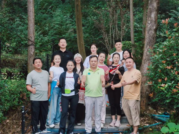 新闻通稿（麓隐青竹湖定稿）824.png