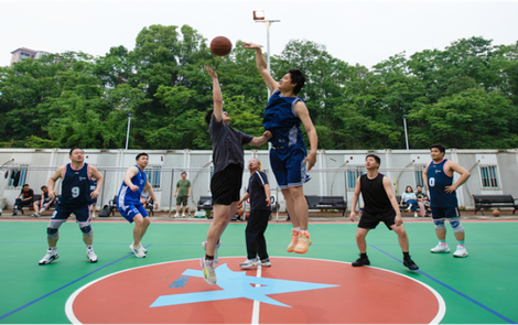 “篮”聚合力！湖南高速集团常德分公司与桃源融媒举行篮球友谊赛
