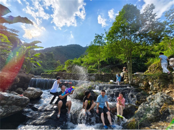 茶马古道鹿园溯溪.png 茶马古道鹿园溯溪.png