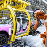 2025年国内增程式电动汽车销量有望突破50万辆