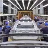 下线一辆定制化车仅需53秒 车轮上的中国正加速跑